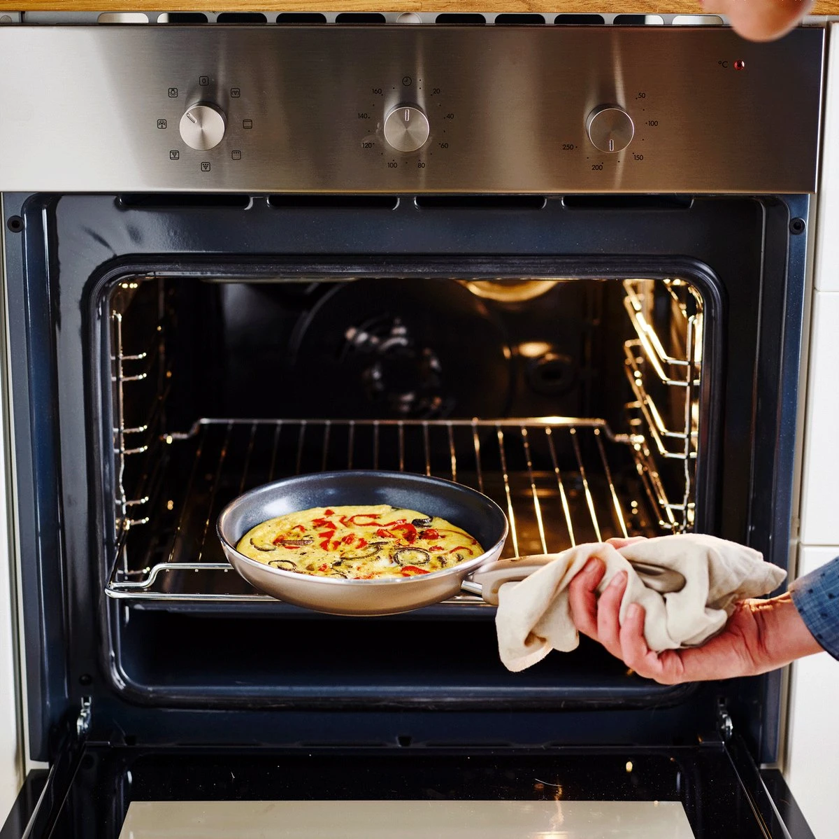 GreenPan Cambridge Inductie Grillpan - Ø 28 Cm - PFAS-vrij - Brons 12 GreenPan Cambridge Inductie Grillpan - Ø 28 Cm - PFAS-vrij - Brons - Afbeelding 10