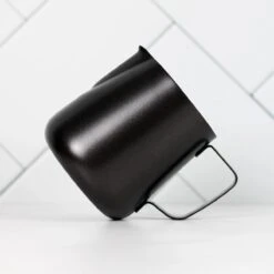 Melkopschuimkannetje Essentials - Zwart - 350ml - Melkkannetje Opschuim - Melkkannetje RVS - Melkkan 9 Melkopschuimkannetje Essentials - Zwart - 350ml - Melkkannetje Opschuim - Melkkannetje RVS - Melkkan -Tefal Winkel 1200x1200 1220