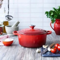 Le Creuset Gietijzeren Braadpan - 26cm 5,3 L - Kersenrood -Tefal Winkel 1200x1200 530
