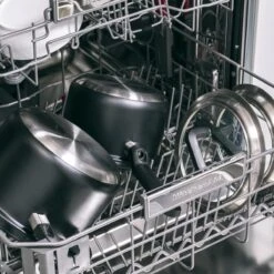 BK Flow Cool Black Glas Kookpannenset - 4-delig - Zwart - Glazen Deksel - Veilig Afgietsysteem - Inductie 13 BK Flow Cool Black Glas Kookpannenset - 4-delig - Zwart - Glazen Deksel - Veilig Afgietsysteem - Inductie -Tefal Winkel 1200x1200 67