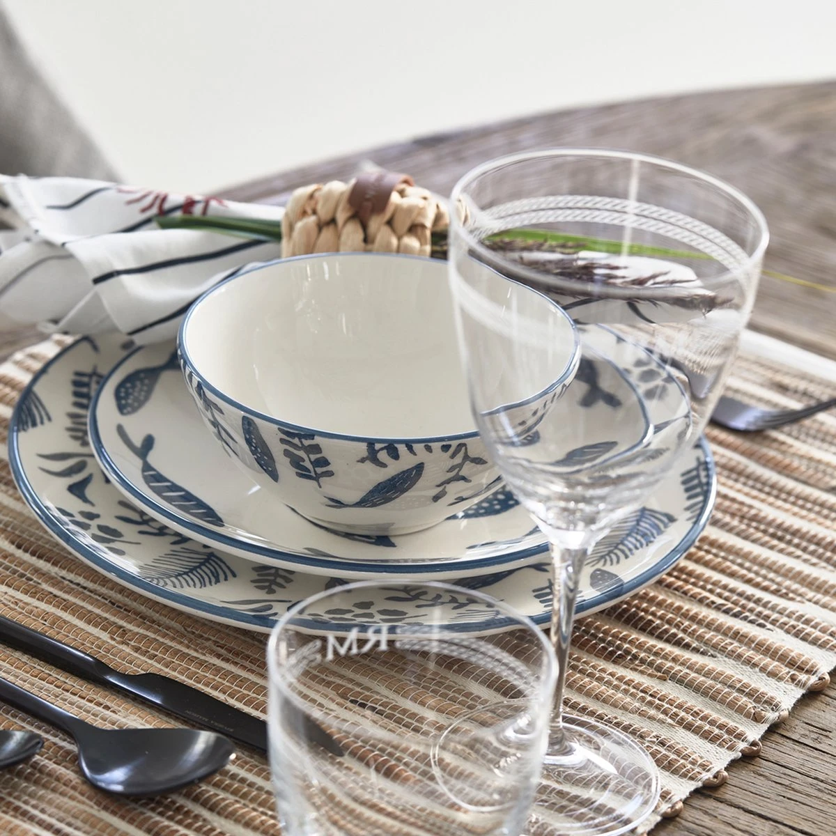 Riviera Maison Bord, Ontbijtbord, Servies, Tafeldecoratie Voor Eetkamer, Keuken - First Catch Breakfast Plate - Blauw - Keramiek - 1 Stuk 5 Riviera Maison Bord, Ontbijtbord, Servies, Tafeldecoratie Voor Eetkamer, Keuken - First Catch Breakfast Plate - Blauw - Keramiek - 1 Stuk - Afbeelding 3