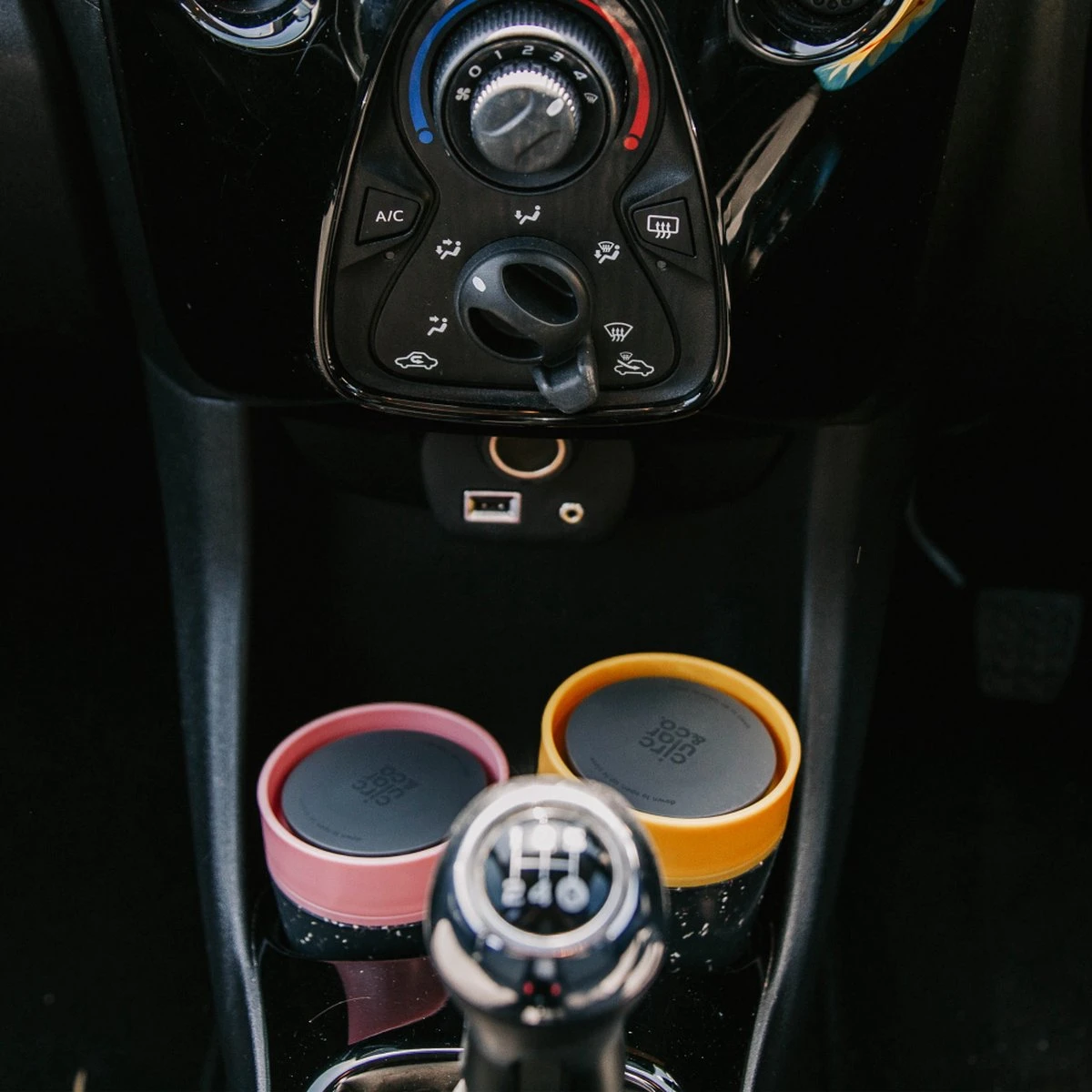 Circular&Co. Herbruikbare To Go Koffiebeker (rCUP) Crème/zwart 8oz/227ml 12 Circular&Co. Herbruikbare To Go Koffiebeker (rCUP) Crème/zwart 8oz/227ml - Afbeelding 10