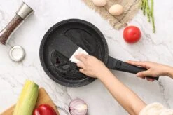 Swiss Pro+ | Set 14 Delige Pannenset | Inductie - Pannensets - Glazen Deksel - Met Afneembare Handgreep - Marmeren Interieur -PFAS-vrij | Black (Zwart) -Tefal Winkel 1200x799 30