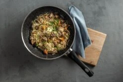 Sola Hapjespan Stonehenge - Ø 28 Cm - Zwart/wit - Aluminium - Antiaanbaklaag -Tefal Winkel 1200x799 51