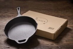 Koock Amsterdam® Skillet Gietijzer - Koekenpan - Geschikt Voor Alle Warmtebronnen Incl. BBQ En Inductie -Tefal Winkel 1200x800 44