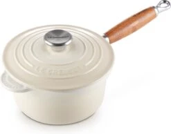 Le Creuset Steelpan - Met Deksel - Tradition - Meringue - ø 18 Cm / 1.8 Liter 12 Le Creuset Steelpan - Met Deksel - Tradition - Meringue - ø 18 Cm / 1.8 Liter -Tefal Winkel 1200x941 1