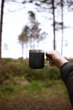 Stanley The Legendary Camp Mug 0,35L - Beker - Hammertone Green -Tefal Winkel 800x1200 23