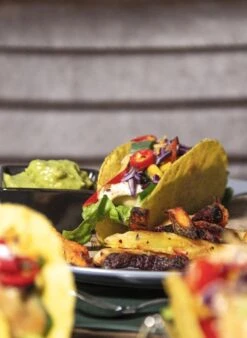 Krumble Taco Houder - Taco En Tortilla Houder Voor 4 Stuks - Serveerschalen - Koken & Tafelen - Kookgerei - Snack- & Tappasschalen - Metaal - Zilver 11 Krumble Taco Houder - Taco En Tortilla Houder Voor 4 Stuks - Serveerschalen - Koken & Tafelen - Kookgerei - Snack- & Tappasschalen - Metaal - Zilver -Tefal Winkel 876x1200