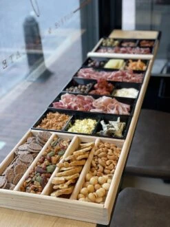 Sjoelbak - Borrelsjoelbak - Hapjesplank - Borrelplank - Mini Sjoelbak 120 Cm Met Zwarte Bakjes - Kleine Sjoelbakken -Tefal Winkel 899x1200 9